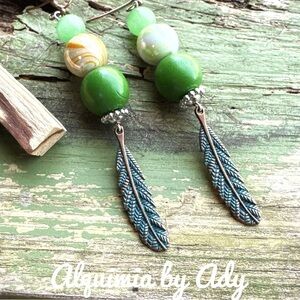 Alquimia Green aventurine brass Feather Earrings